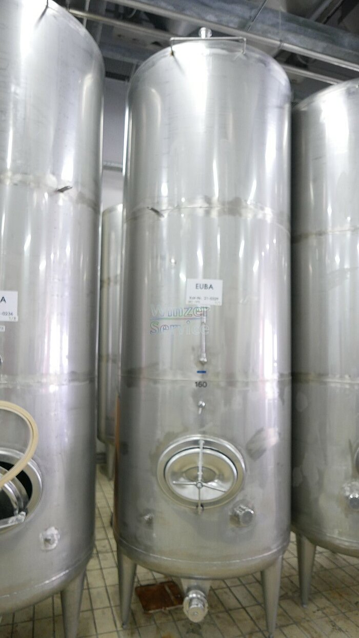 Bild 1 3.610 Liter Lagertank/ Weintank rund stehend aus V2A