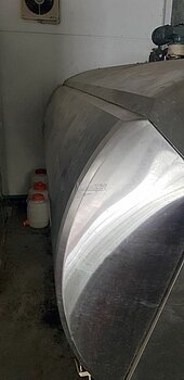 Bild 3 Milchkühltank mit Rührwerk, 3500 l