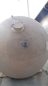 Bild 9 65.000 Liter Flachboden Lagertank GFK, rund/stehend