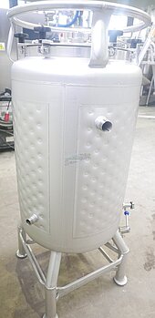 Bild 2 200-1000 Liter Biertanks/ Drucktanks mit Kühlmantel 2,0 bar NEU