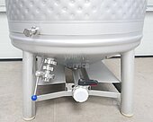 Bild 3 Eurolux Edelstahltanks/ Drucktanks 1000 Liter mit Kühlmantel