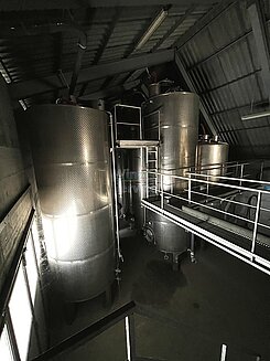 Rotwein-Fermenter Tankanlage DEFRANCESCHI, ca. 100 000 Liter