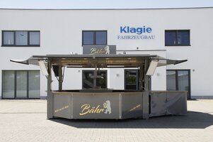 Bild 7 Klagie Weinverkaufsanhänger