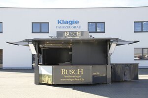 Bild 8 Klagie Weinverkaufsanhänger