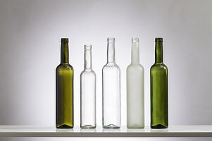 Bild 1 Weinflaschen, Spirituosenflaschen, Ölflaschen & Weithalsgläser