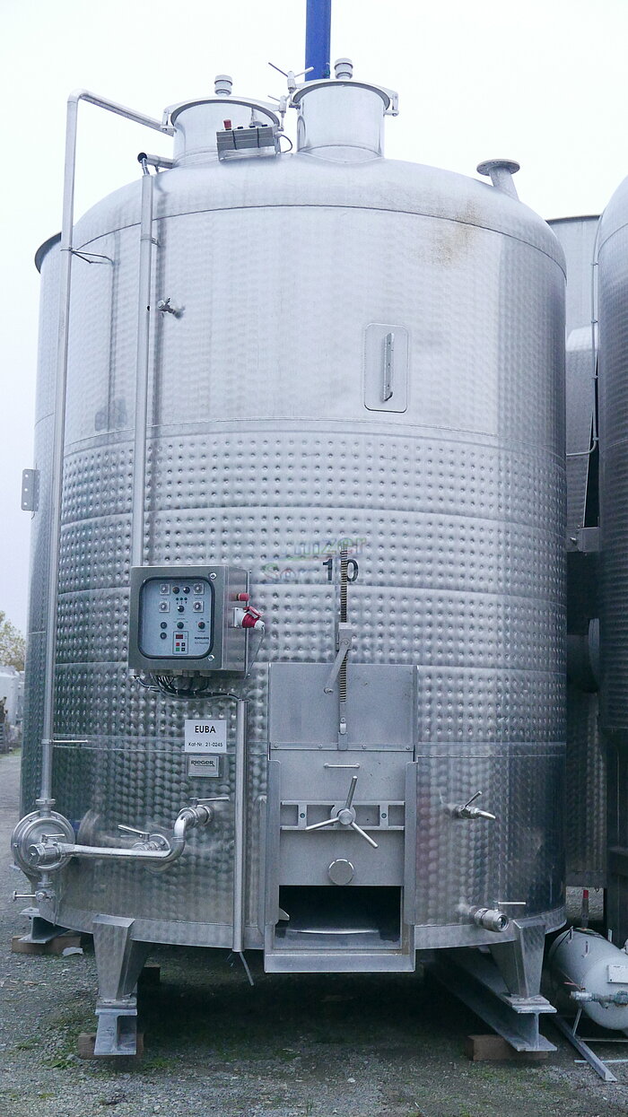 Bild 1 20.000 Liter VinoTop-Fermentertank, Vollentsafter