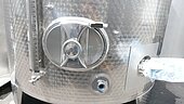 Bild 4 10.400 Liter Stapeltank/Weintank SPEIDEL mit Kühlmantel, rund