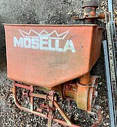 Bild 3 MOSELLA Trauben- / Maische-Transportbehälter mit Förderpumpe