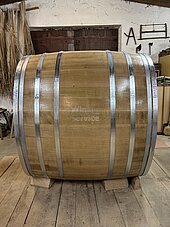 Bild 7 Neues Ovales Weinlagerfass mit 2450 Liter Inhalt