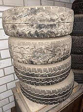 Bild 2 Reifen mit Felge für Sprinter Bj 2000