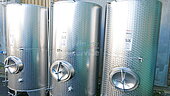 Bild 8 2.500 Liter Lagertank, Weintank, Rund, stehend aus V2A
