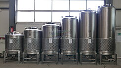800-2000 Liter Biertanks/ Drucktanks mit Kühlmantel 