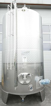 Bild 2 10.400 Liter Stapeltank/Weintank SPEIDEL mit Kühlmantel, rund